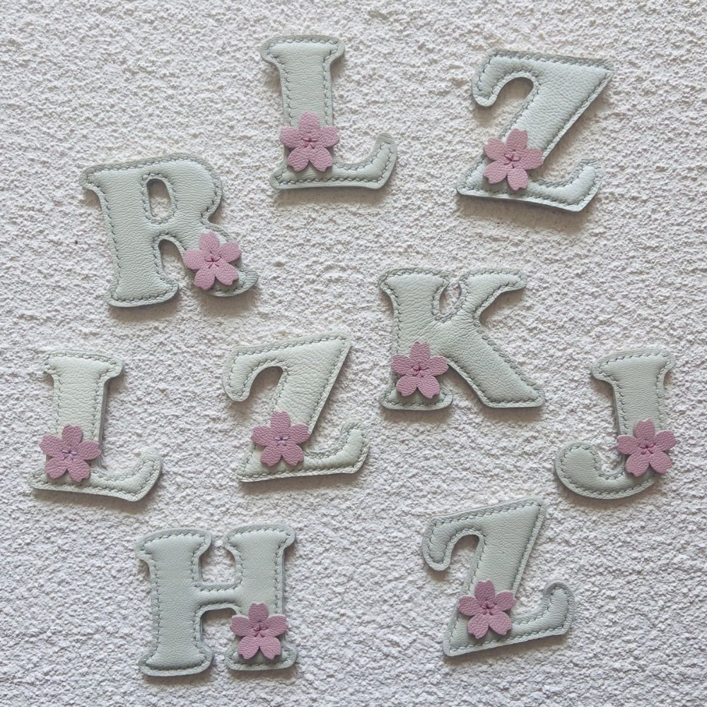 Creative High Quality Genuine  - Monogram Keychain Leather ulasan dan harga